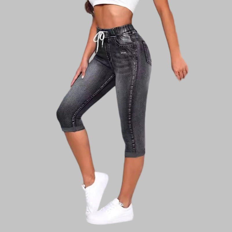 Jean femme coupe classique — denim cinq poches