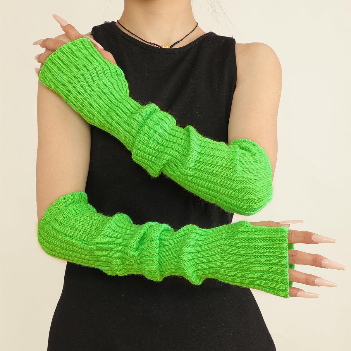Longues manchettes en maille côtelée femme — mitaines 50 cm