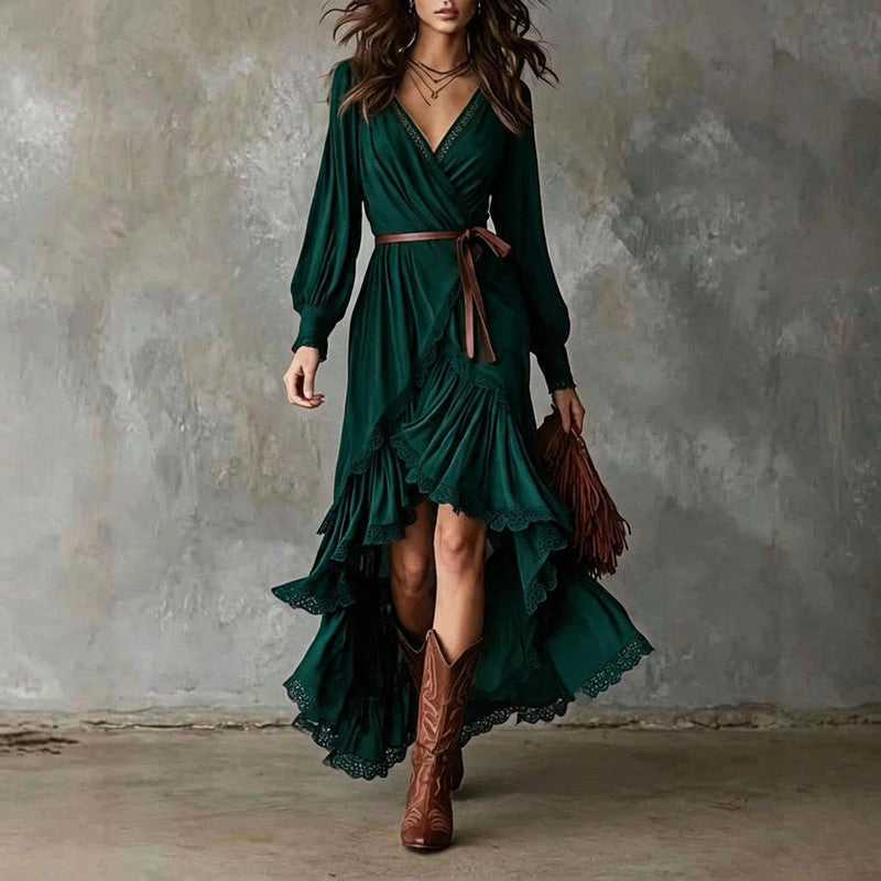 Robe longue portefeuille à volants asymétriques
