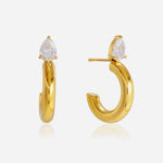 Boucles d’oreilles en C serties de zircons — acier titane