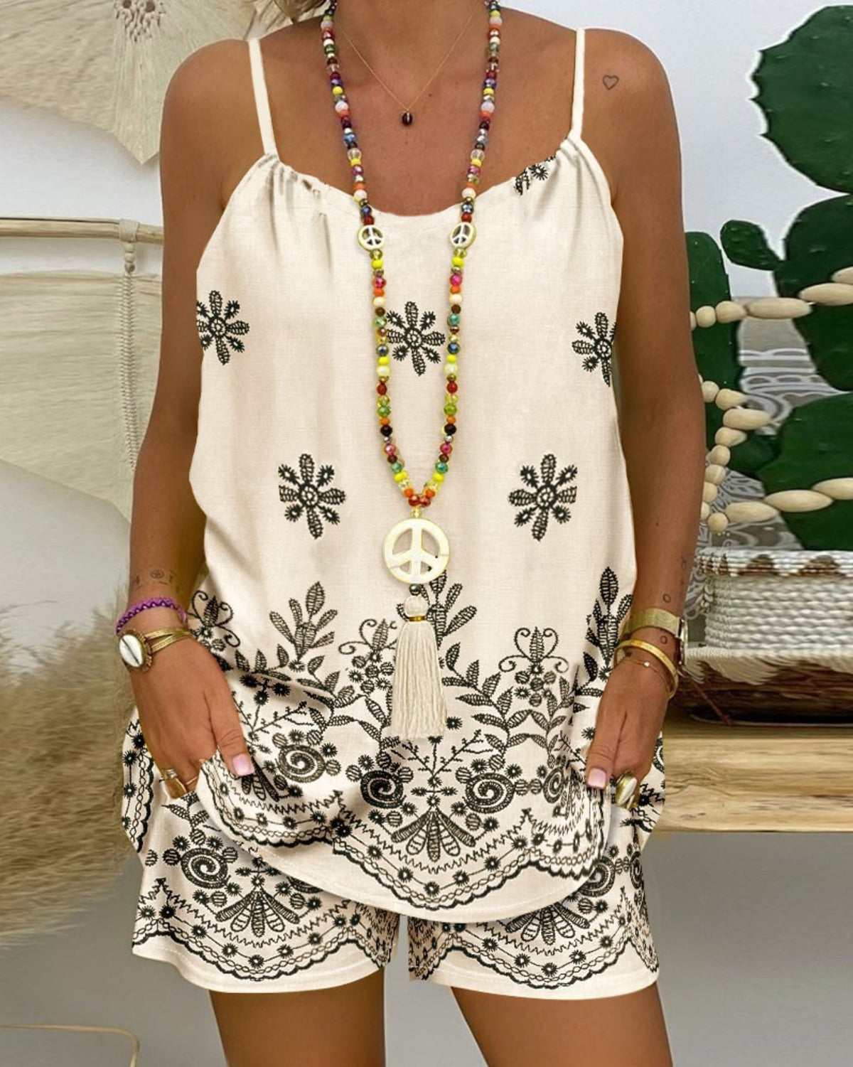 Ensemble caraco et short à motifs façon broderie — fluide — coloris