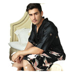 Robe de chambre mi-longue satinée à motif imprimé