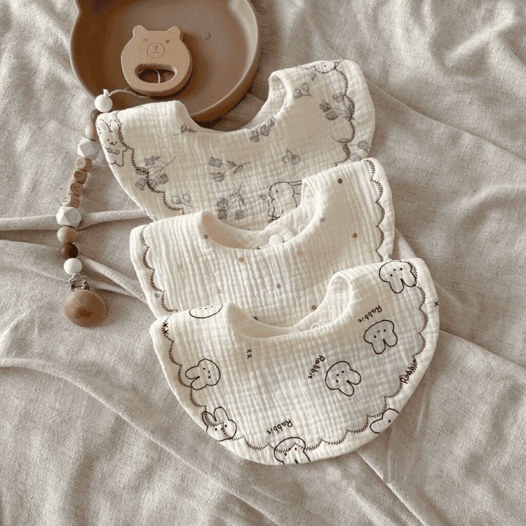 Bavoirs naissance en gaze de coton — lot de trois