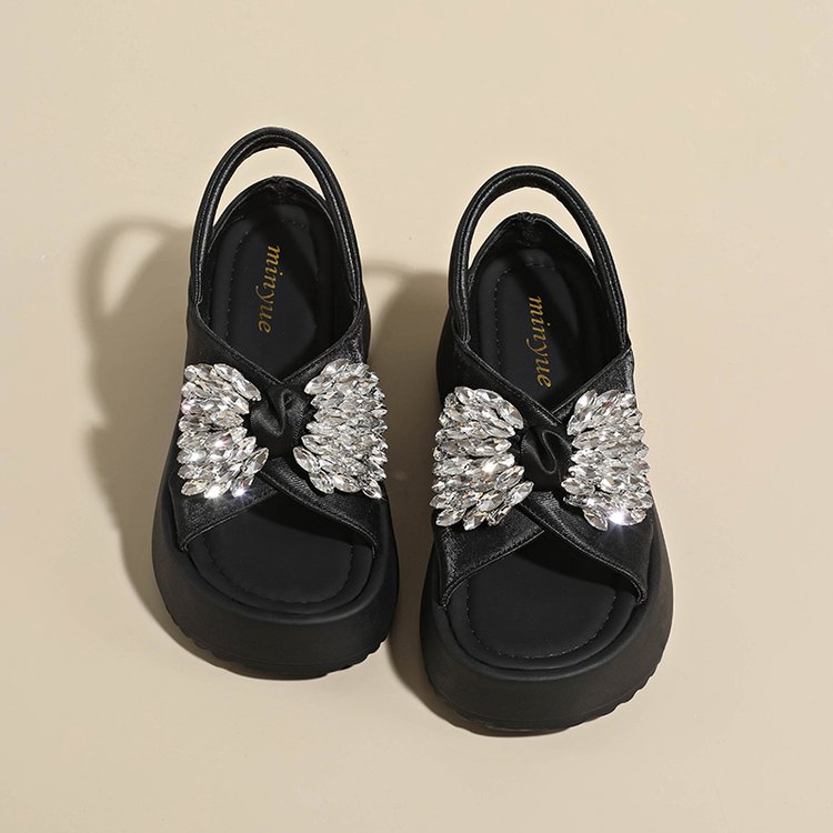 Mules compensées à bride unique ornée de strass