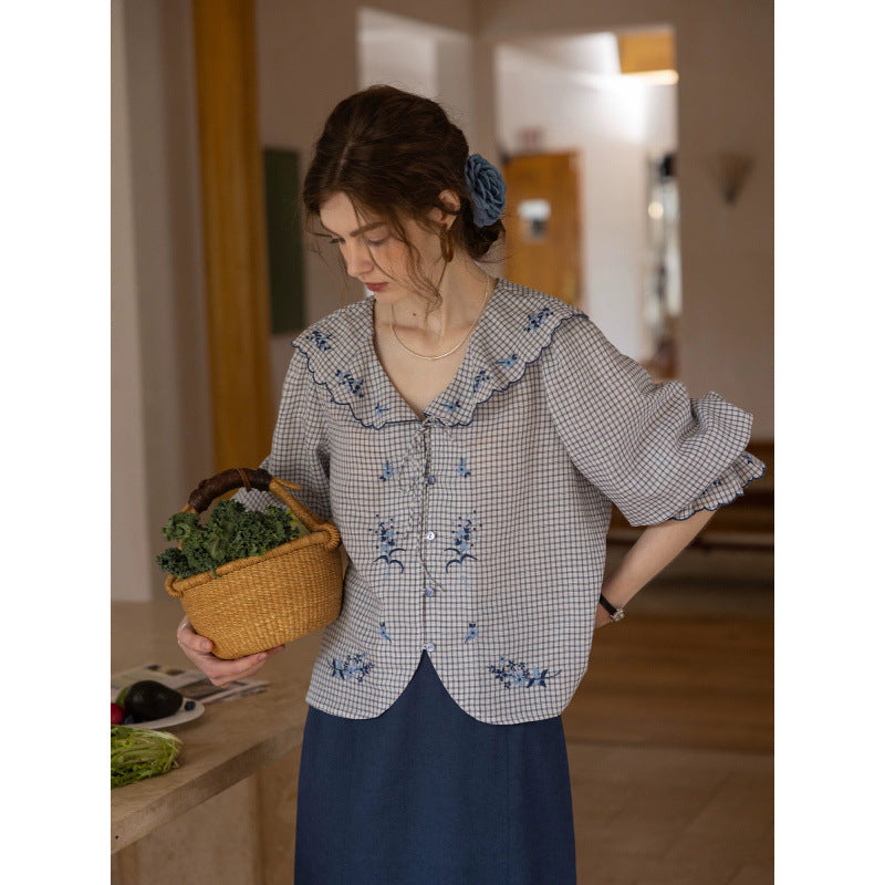 Blouse à col festonné brodé, manches ballon