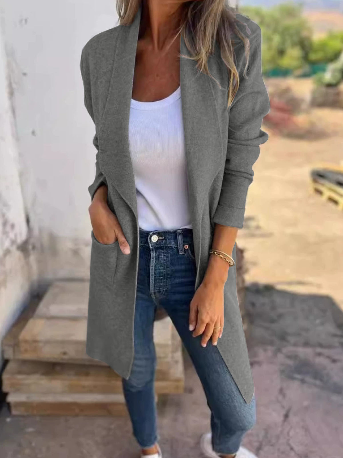 Manteau ouvert à col drapé, longueur mi-cuisse
