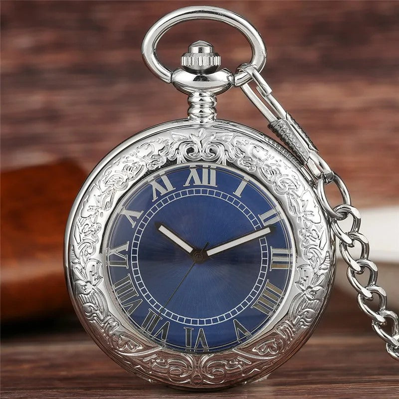 Montre de poche mécanique à couvercle ciselé et cadran bleu