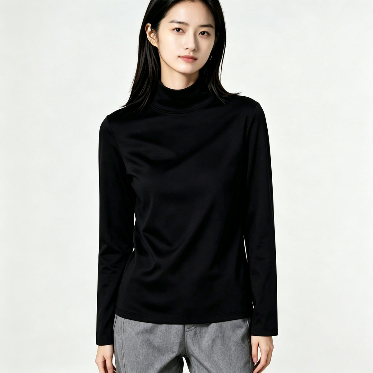 Sous-pull noir en maille fine, encolure au choix