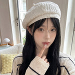 Béret femme en maille texturée — style rétro, noir ou blanc