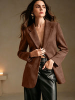 Blazer long aspect suédine, épaules structurées