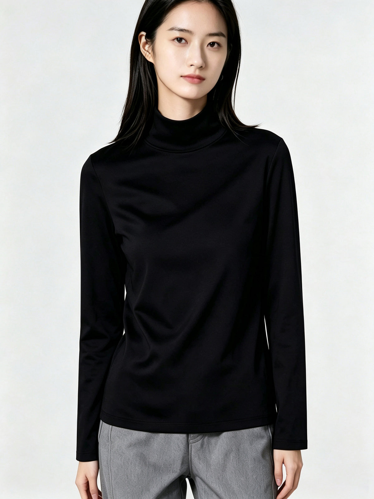 Sous-pull noir en maille fine, encolure au choix
