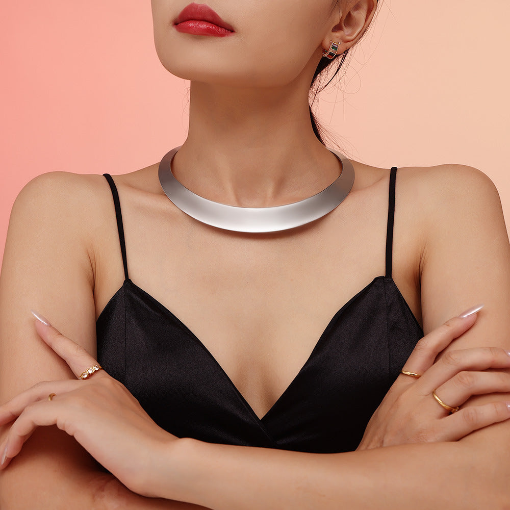 Ras-de-cou géométrique en acier inoxydable — collier court mixte 31 à 40 cm