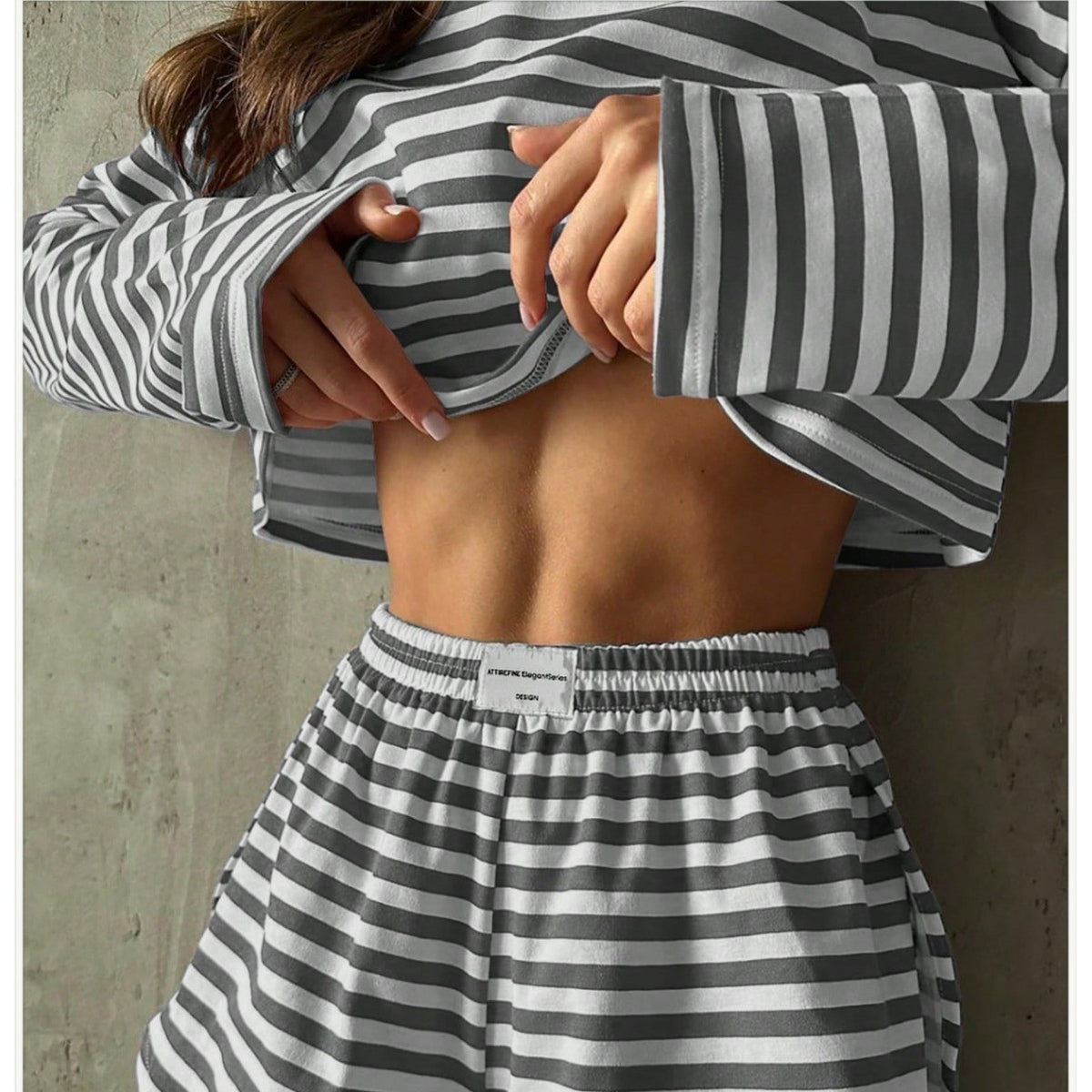 Pyjama rayé en maille, haut manches longues et short