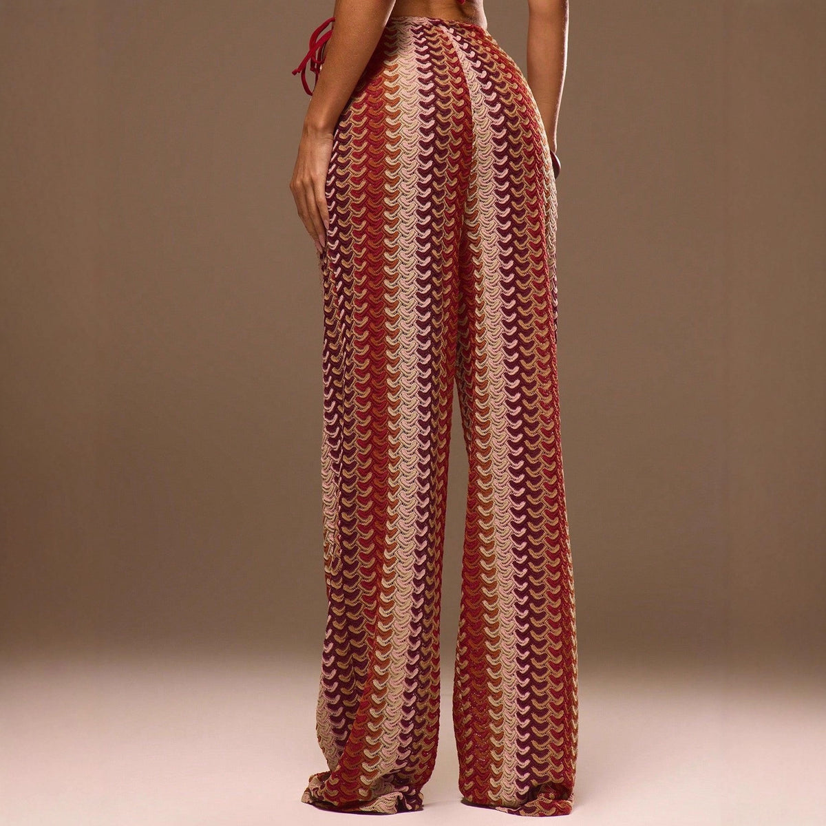 Pantalon de plage en maille crochet ajourée — motif vagues