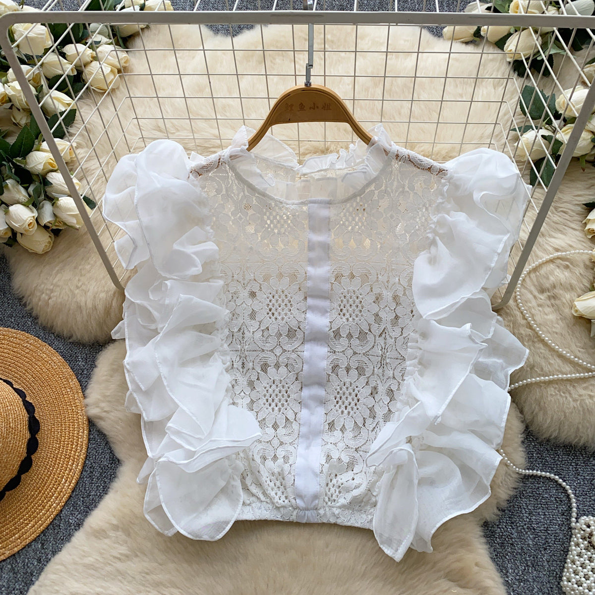 Top en dentelle à volants d’organza, taille unique — coloris
