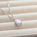 Collier pendentif goutte en zircon — doré ou argenté, acier inoxydable