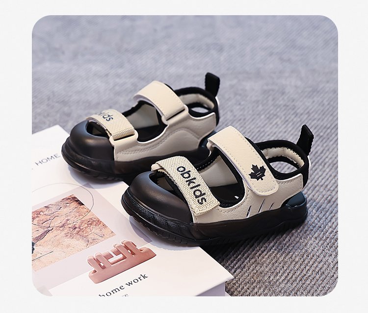 Chaussures de plage enfant — grande pointure