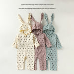 Combinaison à capuche oreilles de lapin — bébé
