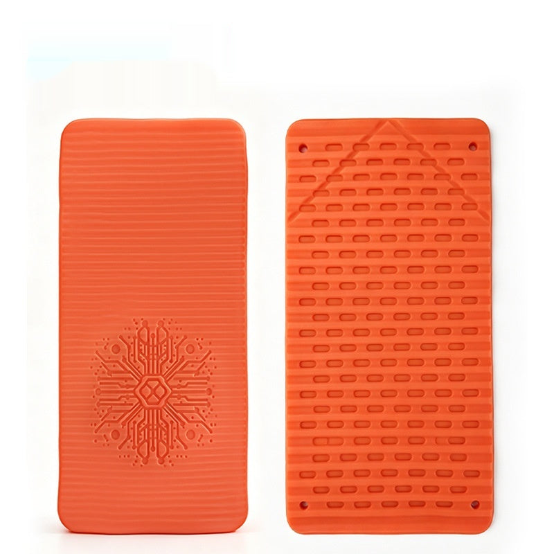 Tapis de silicone pliable qui fait béquille — coloris