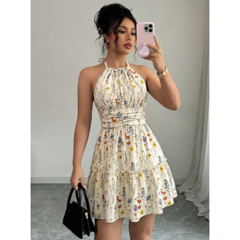 Robe courte fleurie à encolure licou