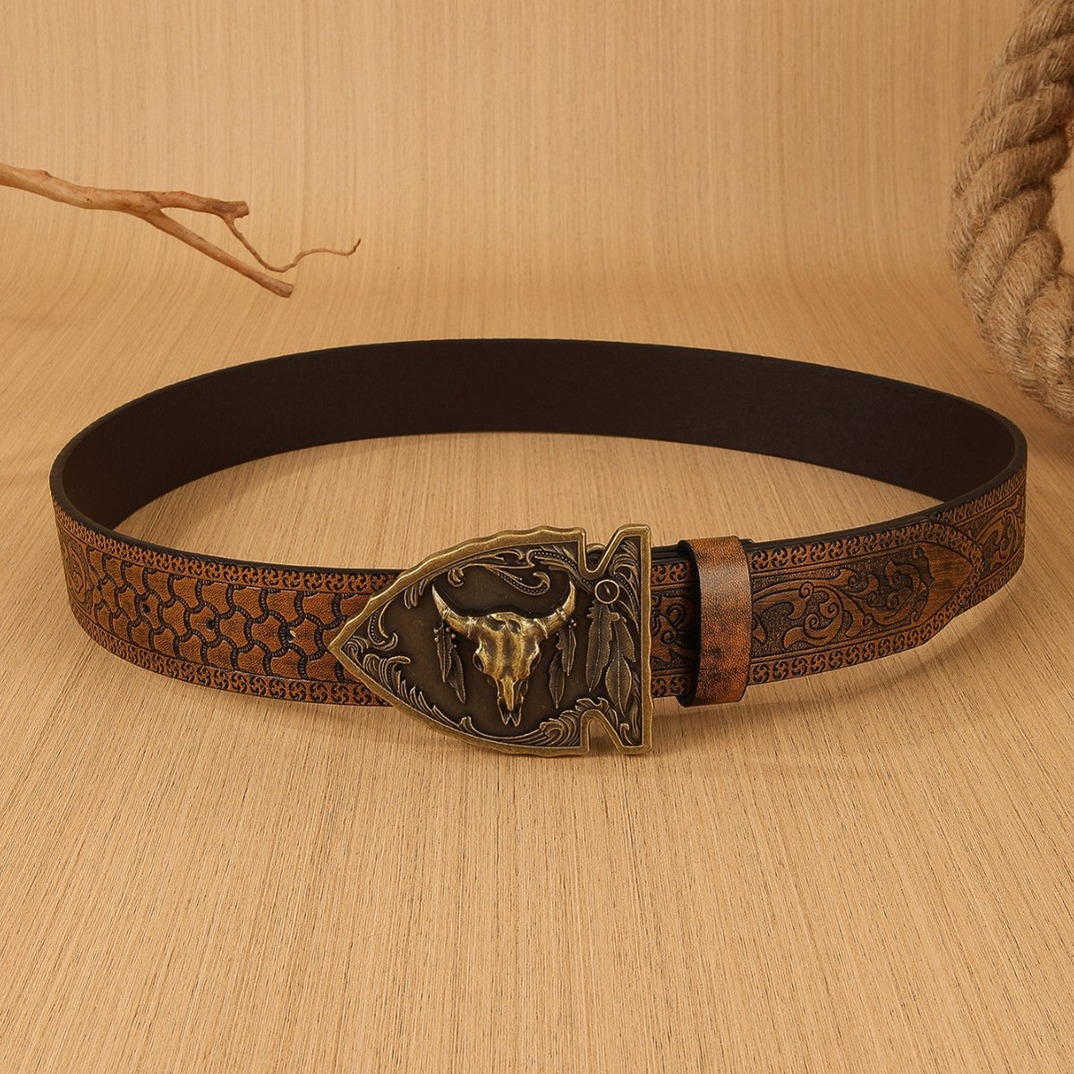 Ceinture western homme en simili cuir repoussé, boucle tête de taureau