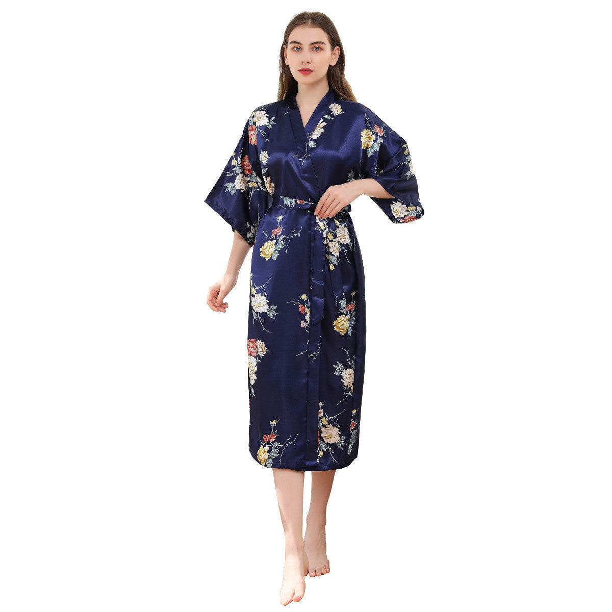 Kimono long en satin imprimé de fleurs — taille unique