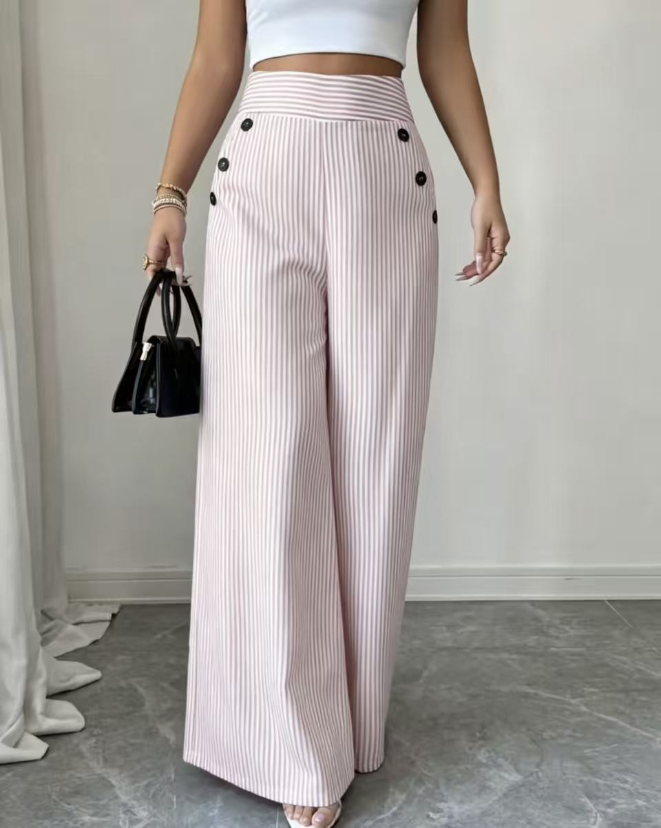 Pantalon large rayé, taille haute à boutons dorés