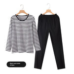 Pyjama long à rayures, haut boutonné et pantalon uni — coloris