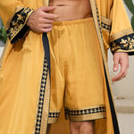 Short d’intérieur satiné à motif baroque