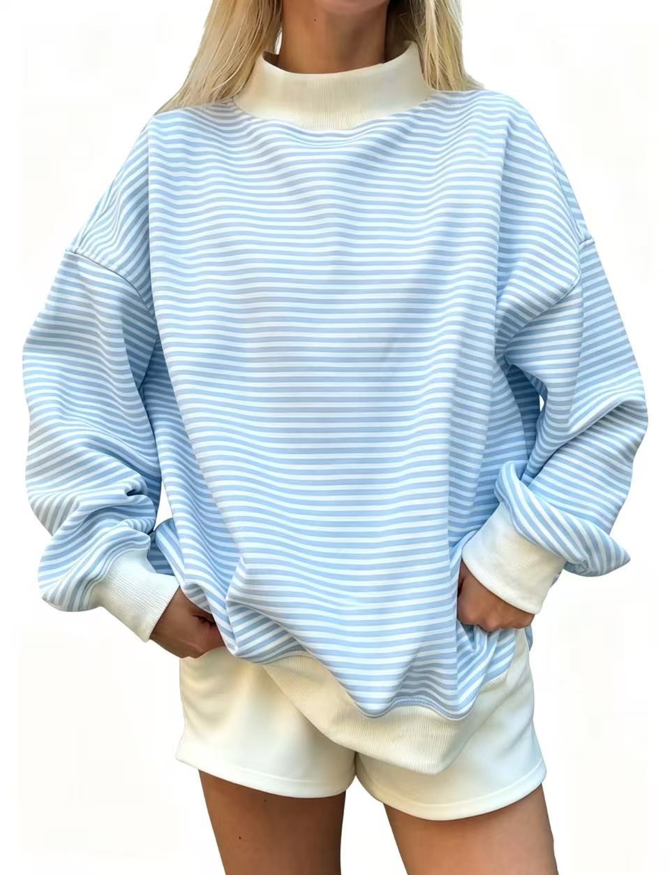 Pull col rond à rayures — coupe ample, manches longues — coloris