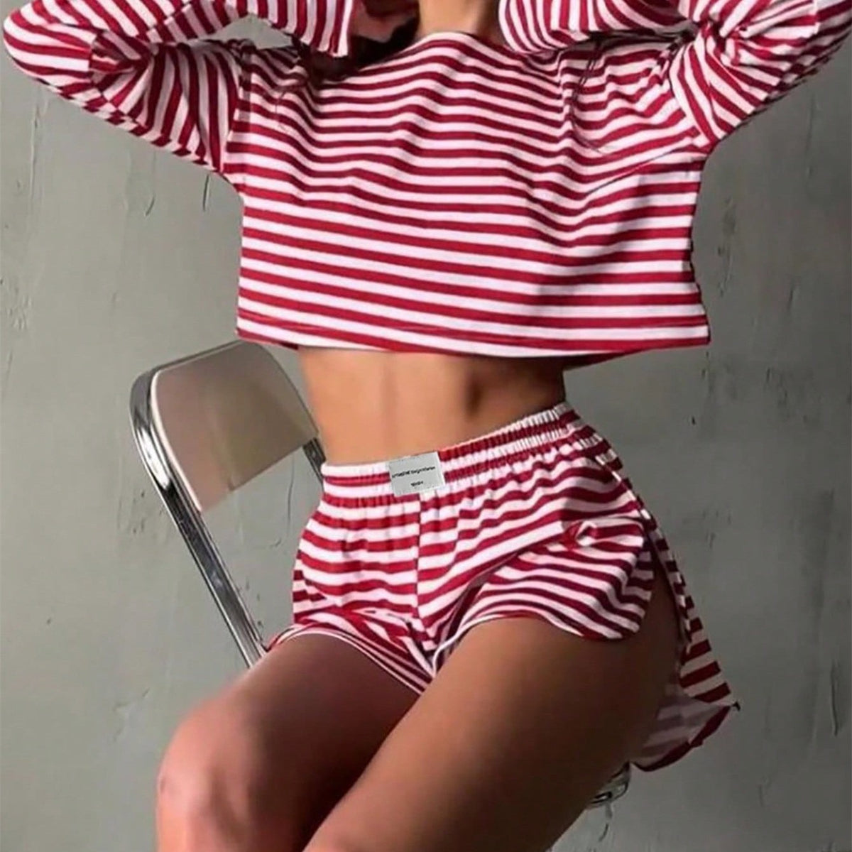 Pyjama rayé en maille, haut manches longues et short