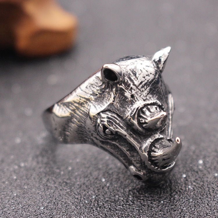 Bague homme tête de rhinocéros en acier titane