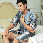 Robe de chambre mi-longue satinée à motif imprimé