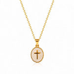 Collier croix ovale émaillée en acier inoxydable — pendentif 6 g, 3 coloris