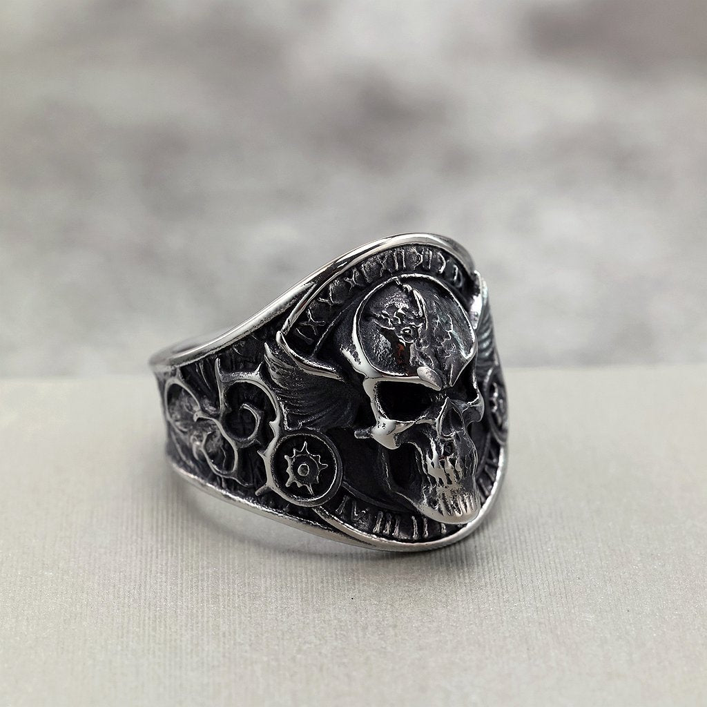 Bague homme tête de mort en acier inoxydable