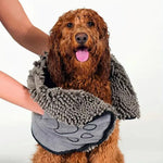 Serviette chenille pour chien et chat — deux poches pour les mains