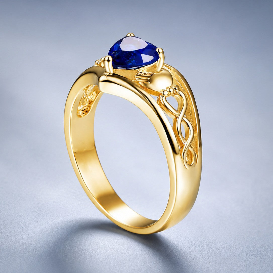 Bague mains en cœur en acier titane — geste stylisé