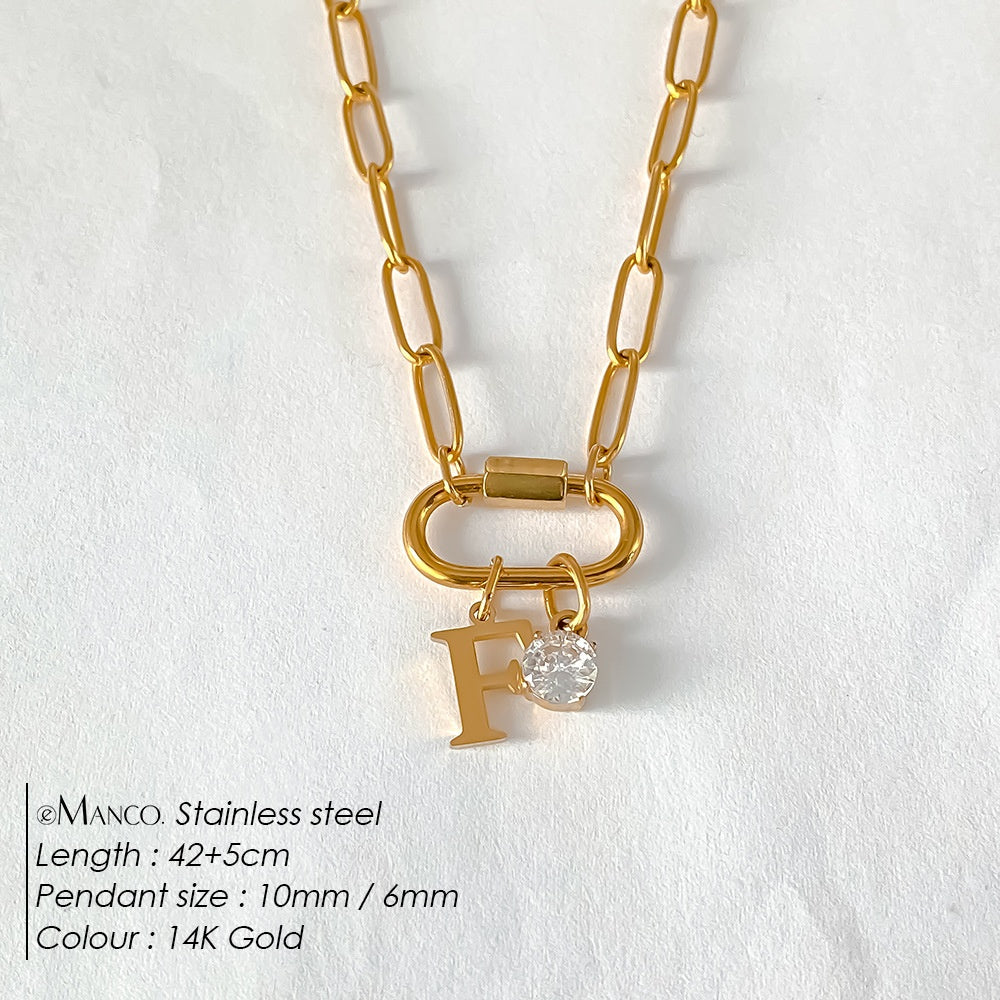 Collier lettre à personnaliser — initiale A à Z, acier inoxy — coloris