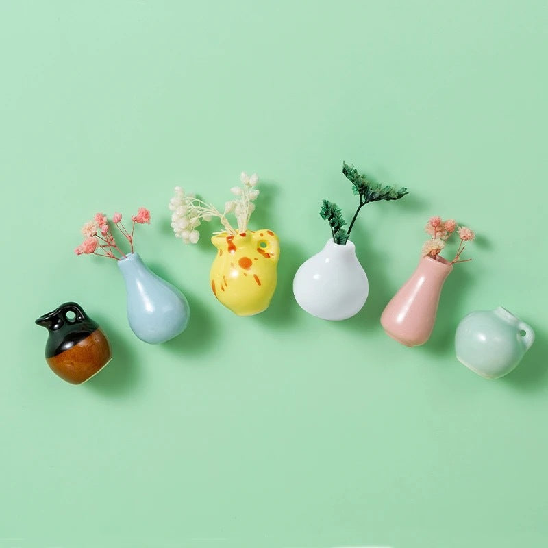 Mini vases magnétiques en céramique, lot de cinq — coloris