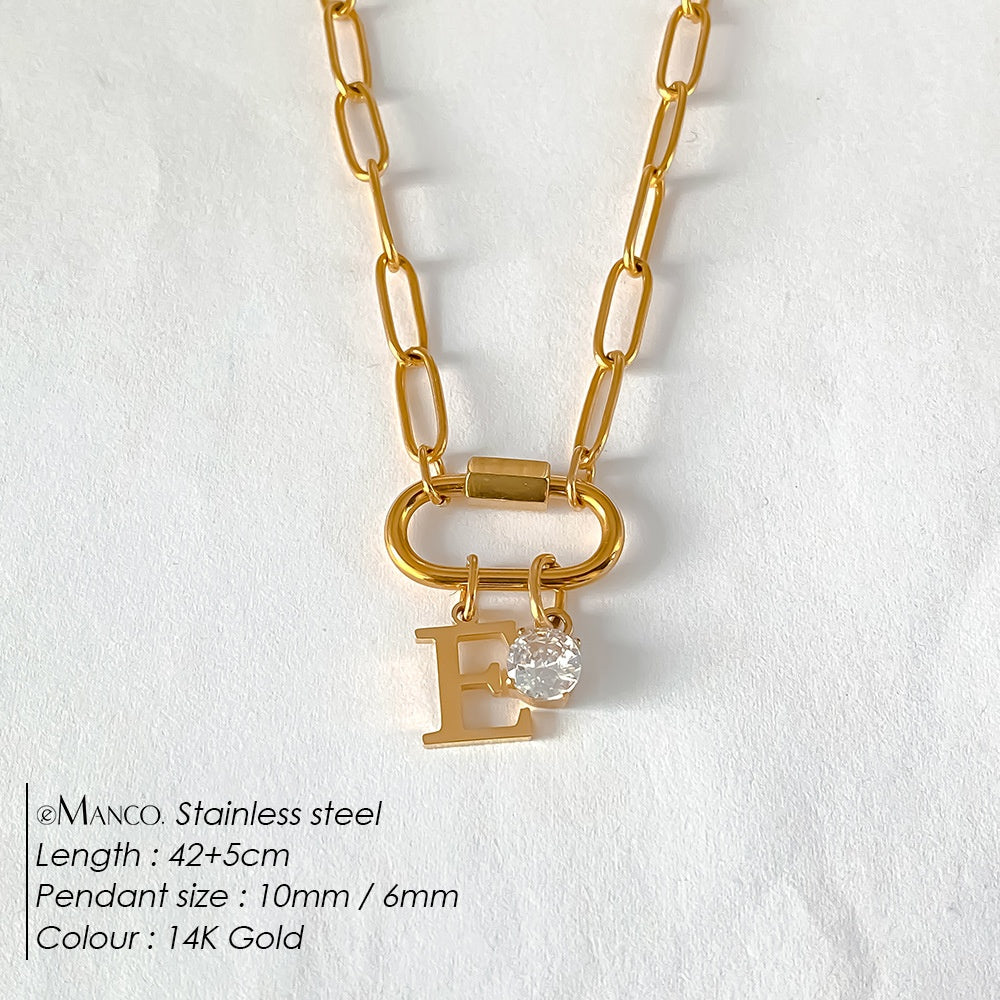 Collier lettre à personnaliser — initiale A à Z, acier inoxy — coloris