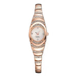 Montre femme fine sertie de strass, bracelet acier