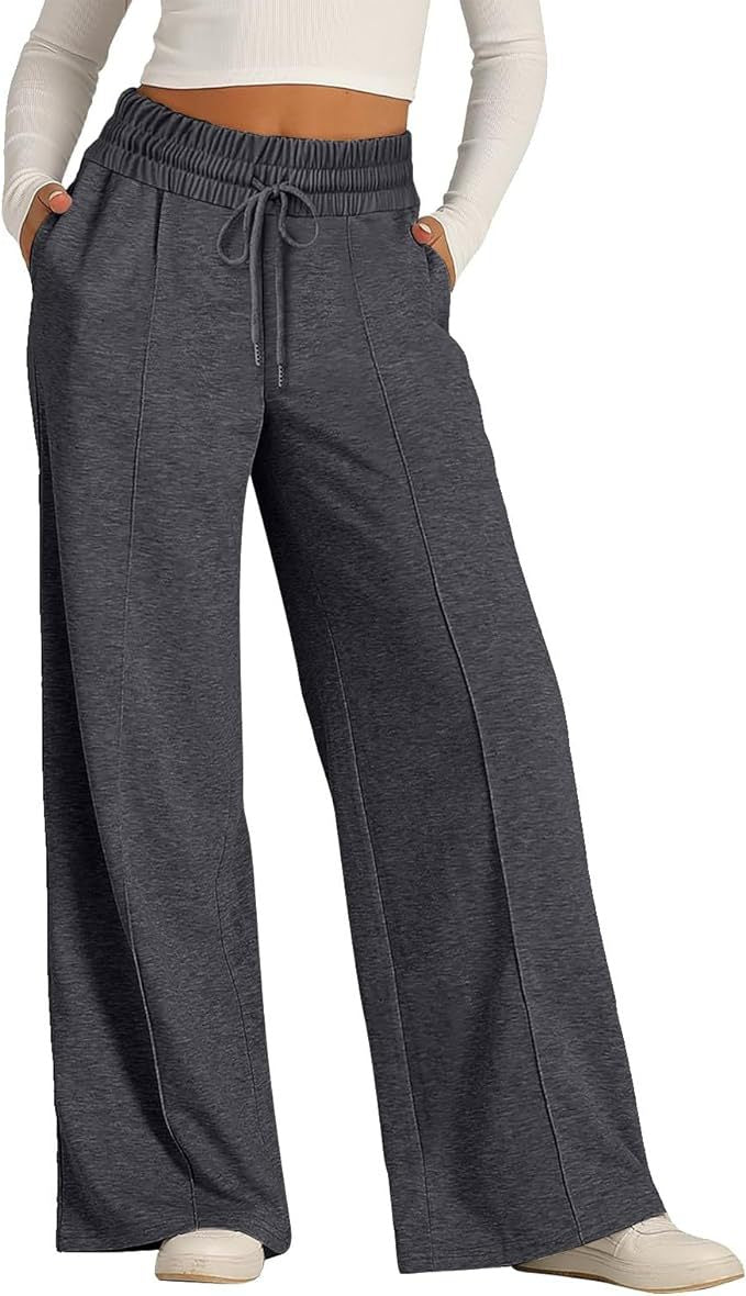 Pantalon large en molleton, pli marqué devant