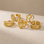 Bague matelassée en acier titane — motif losange