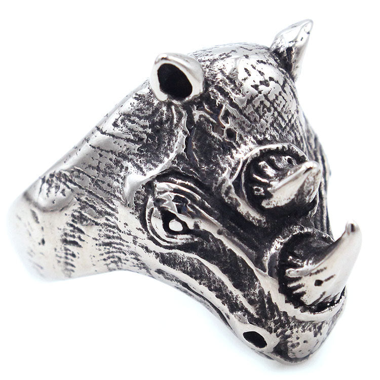 Bague homme tête de rhinocéros en acier titane