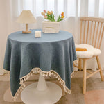 Nappe en coton-lin à pompons, tombé souple