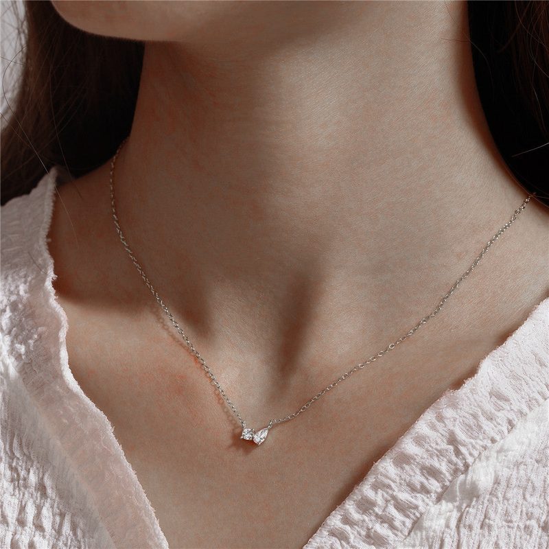 Pendentif en argent 925 plaqué or 18 carats — collier zircons 45 cm ajustable