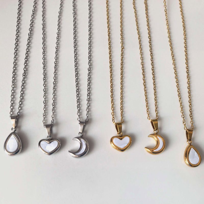 Collier pendentif acrylique serti sur acier inoxydable — 6 coloris, 5 g