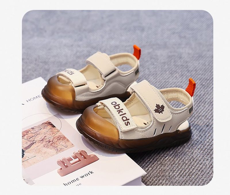 Scarpe da spiaggia per bambini — numeri grandi