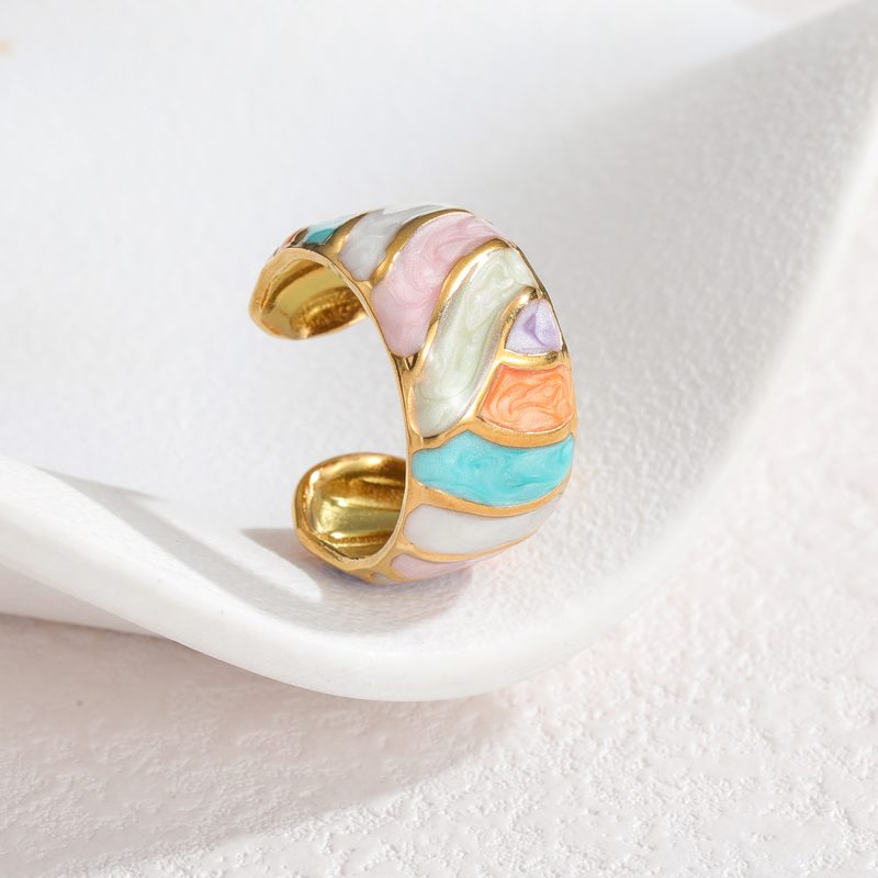 Bague jonc émaillée à motif géométrique — acier inoxydable doré