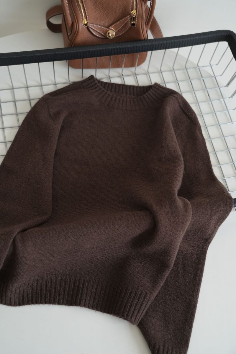 Pull col rond en maille douce, coupe ample